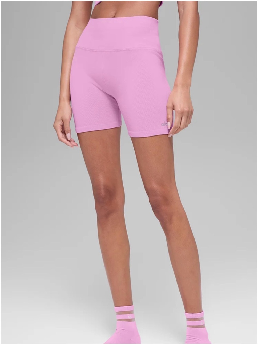 ALO Yoga Ribbed High-Rise Bike Shorts - Light Pink